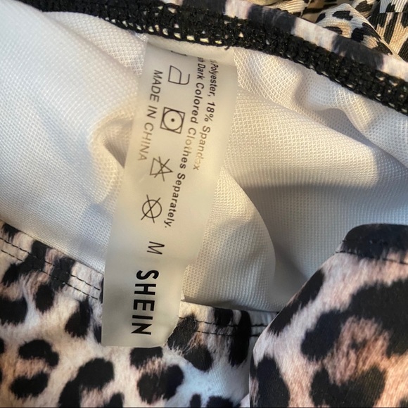 Bathing suit bottoms - Picture 2 of 2